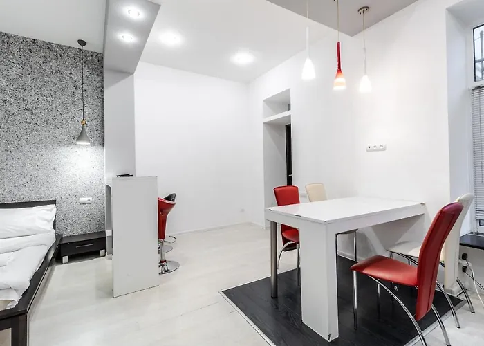 Apartament Black And Red Squares *